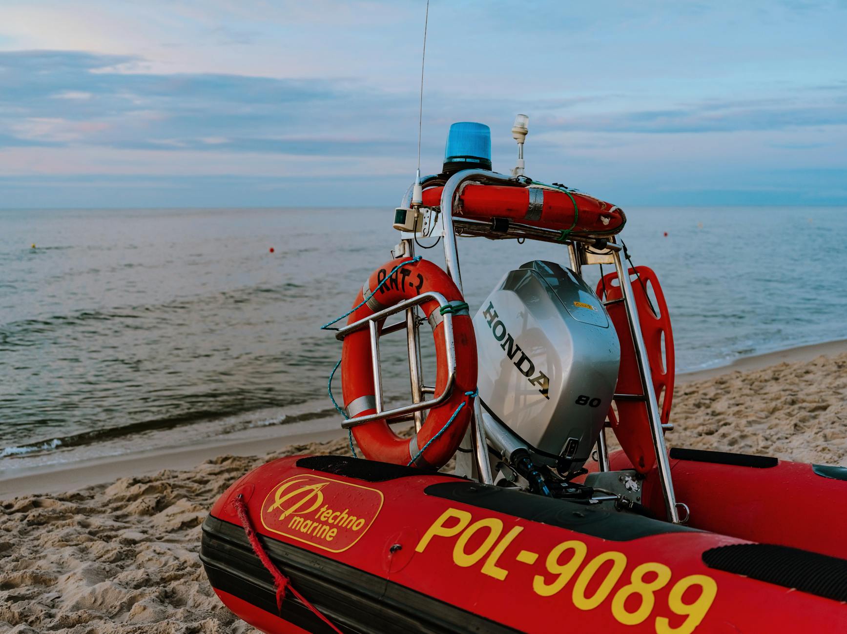 Samorząd Łeby skupia się na bezpieczeństwie mieszkańców i innowacjach w żywności.